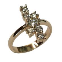 9ct yellow gold diamond cluster ring26622