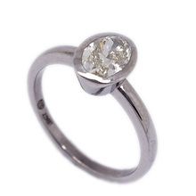18ct wg dia ring
