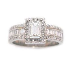 18ct white gold diamond ring