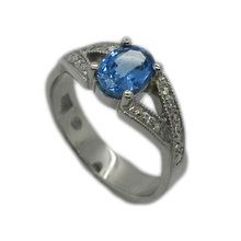 Sapphire and diamond ring