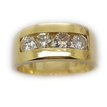 18ct yellow gold diamond ring