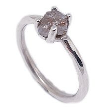 unconventional argentium silver solitaire ring, set with 14 facet diamond weighing 0,96ct
