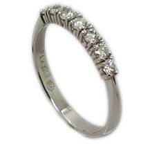 Classic platinum,wedding ring set with 7 diamonds, total weight 0,38ct.